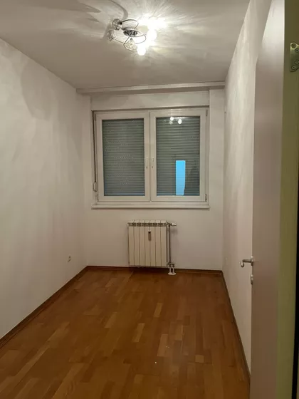 Cara Dušana | 4zida.rs