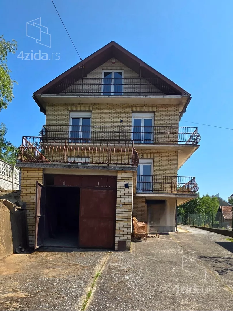 3-etažna kuća | 4zida
