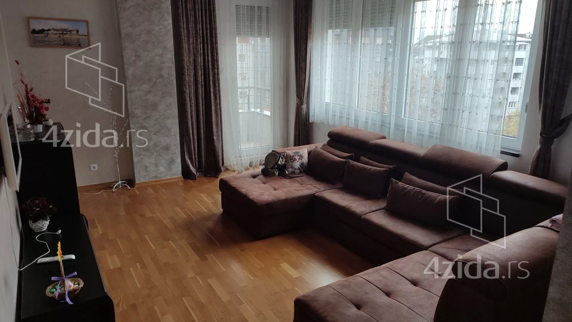 Četvorosoban stan | 4zida