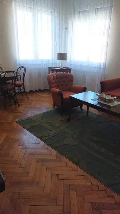 Milosa Zecevica | 4zida.rs