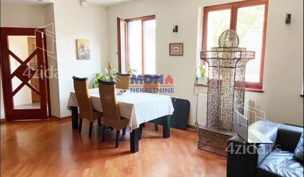 Šestosoban stan | 4zida