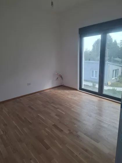 Pregrevica | 4zida.rs