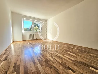 Banatić | 4zida.rs