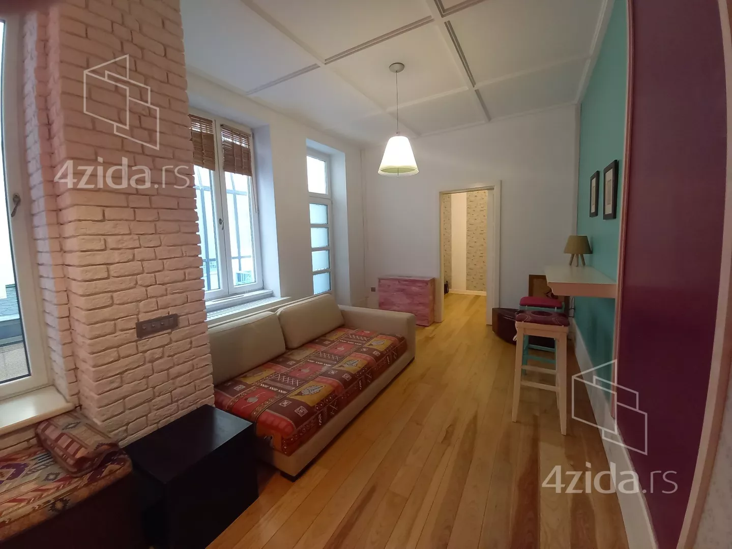 Dvoiposoban stan | 4zida