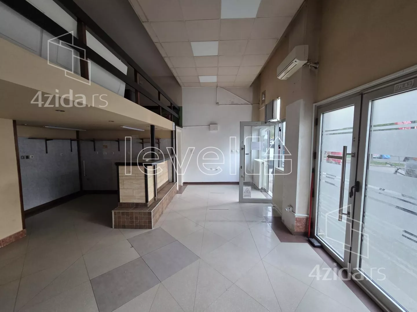 Poslovni prostor | 4zida