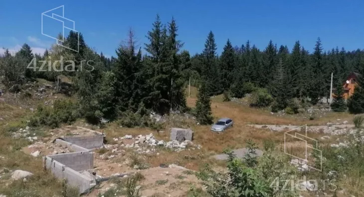 Plac | 4zida