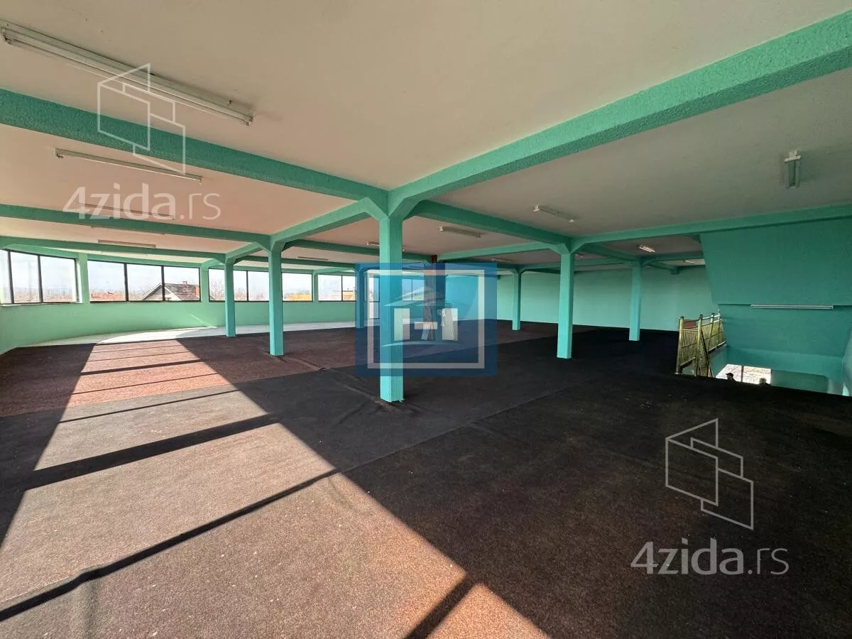 Poslovni prostor | 4zida