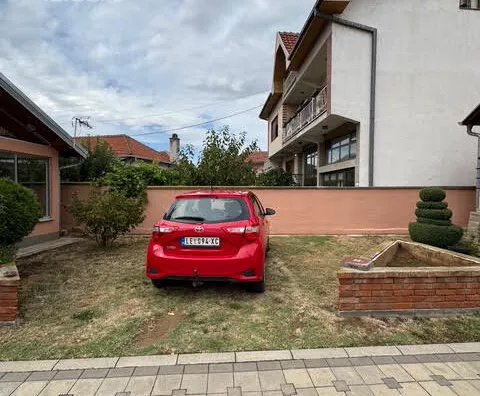 3-etažna kuća | 4zida