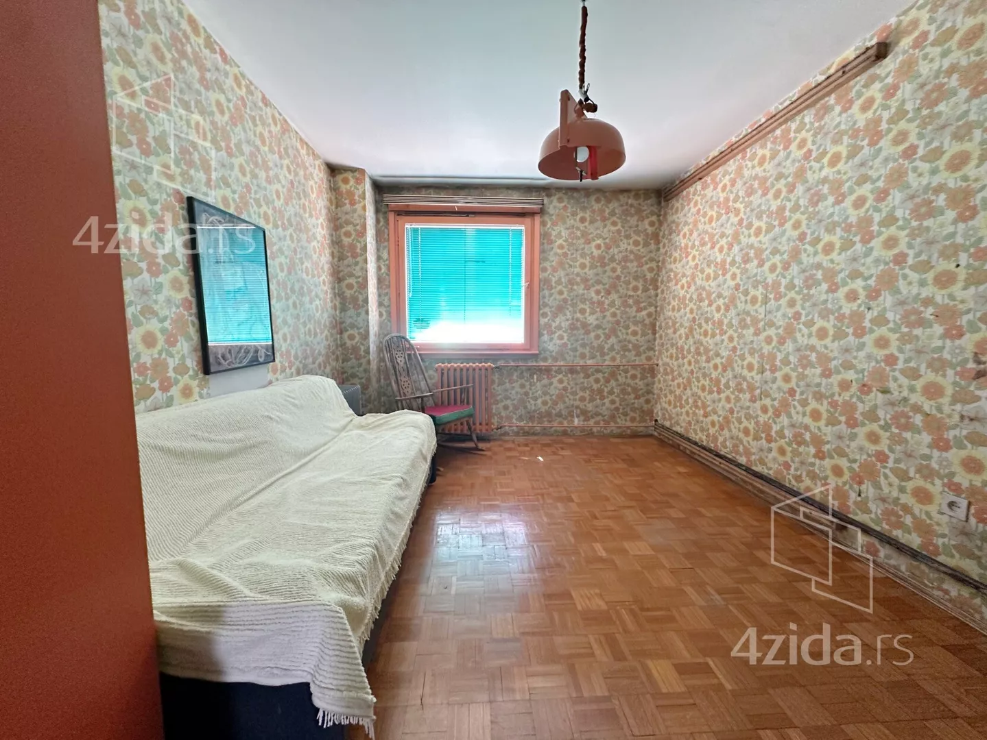Četvoroiposoban stan | 4zida