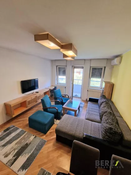 Bulevar Oslobođenja | 4zida.rs