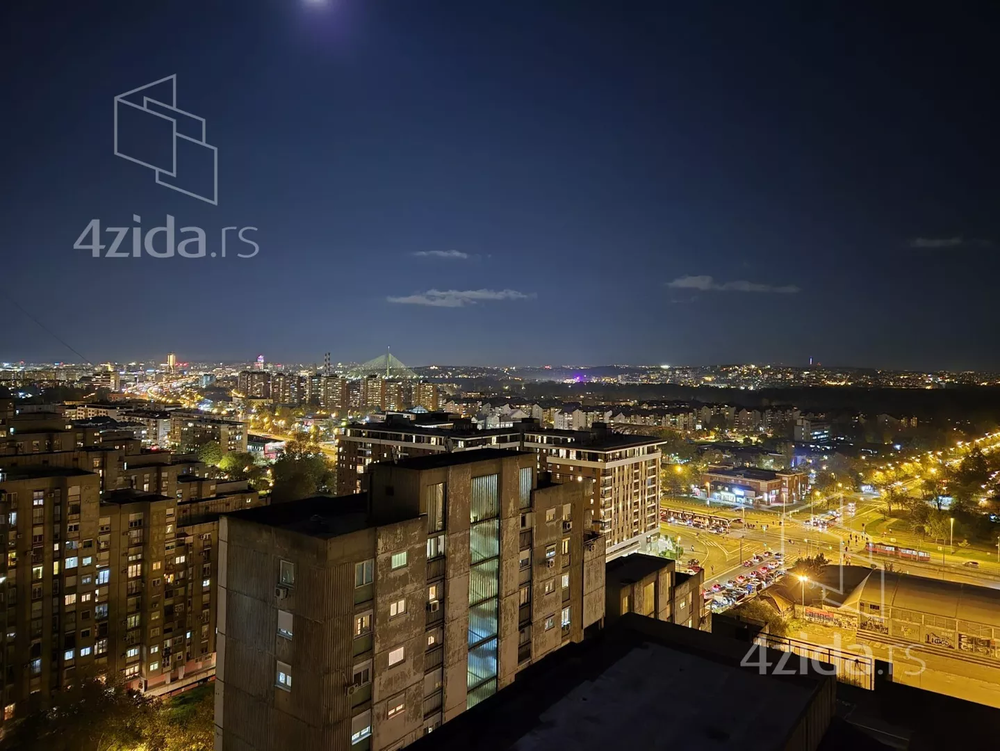 Četvorosoban stan | 4zida