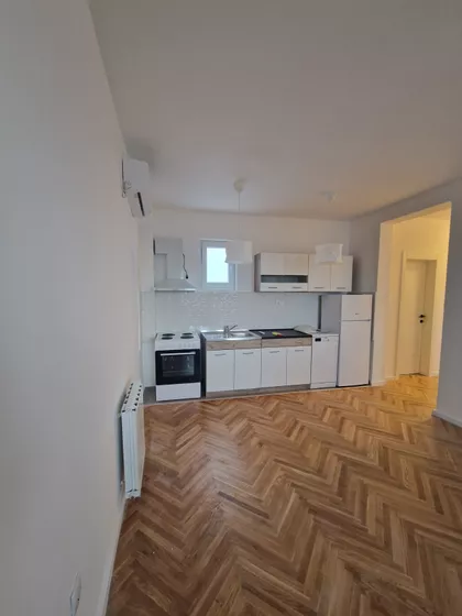 Braće Jovanovića 14 | 4zida.rs