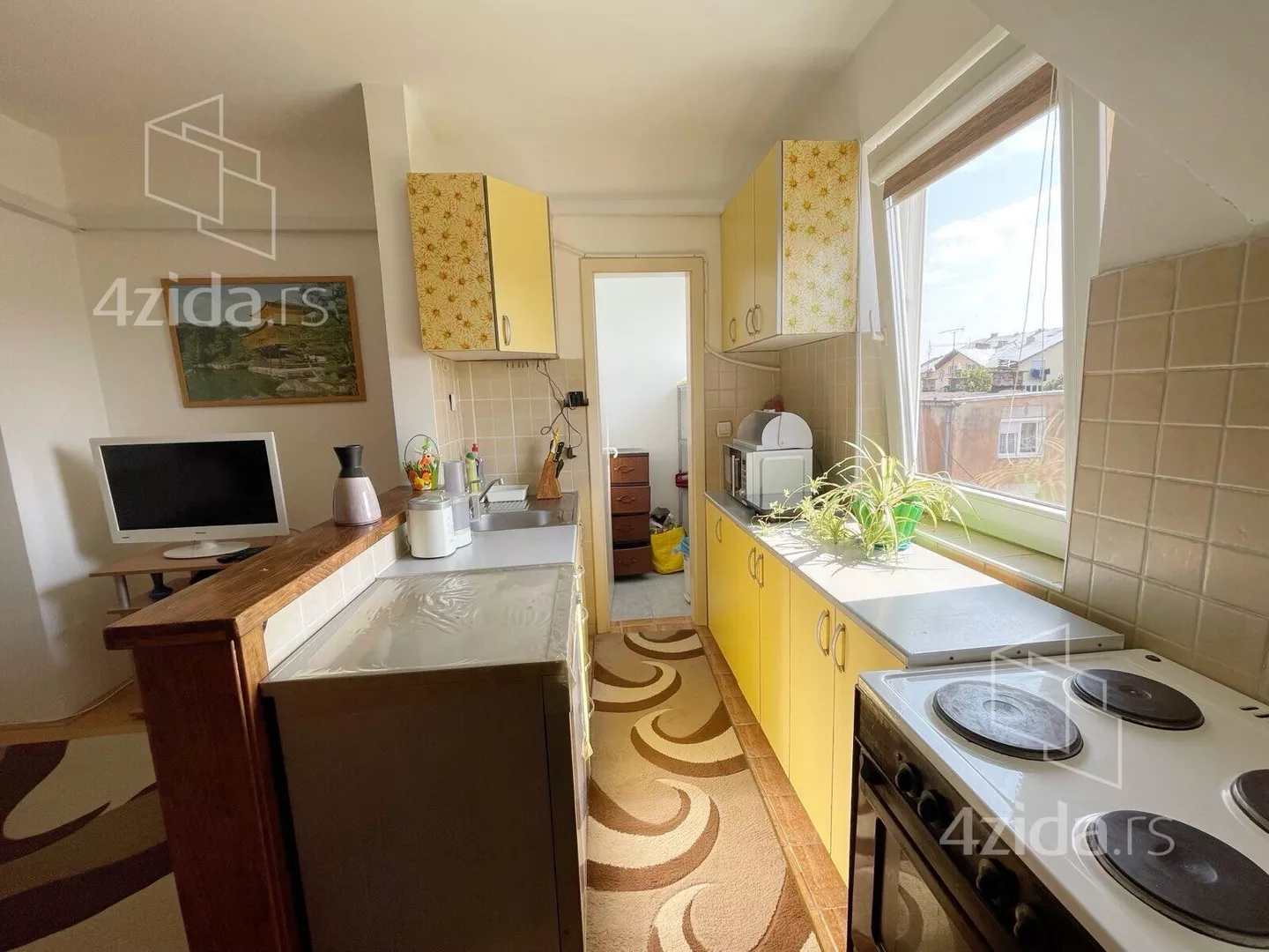 Dvoiposoban stan | 4zida