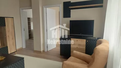 Velbuška | 4zida.rs