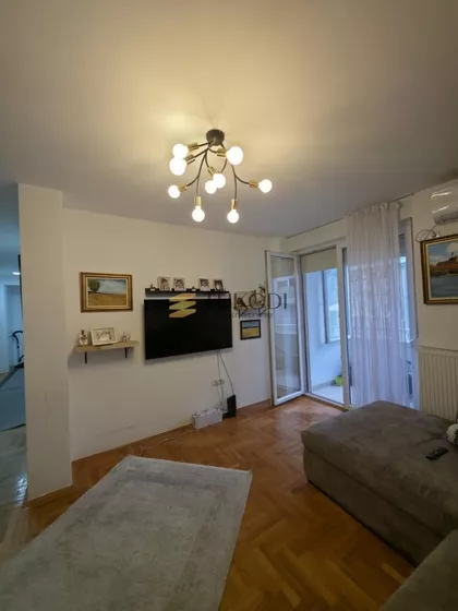 DANILA KIŠA | 4zida.rs