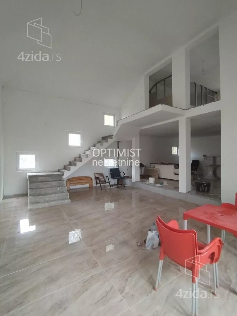 3-etažna kuća | 4zida