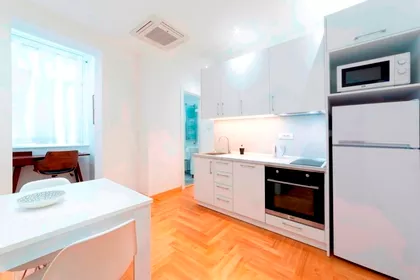 Strahinjica bana | 4zida.rs