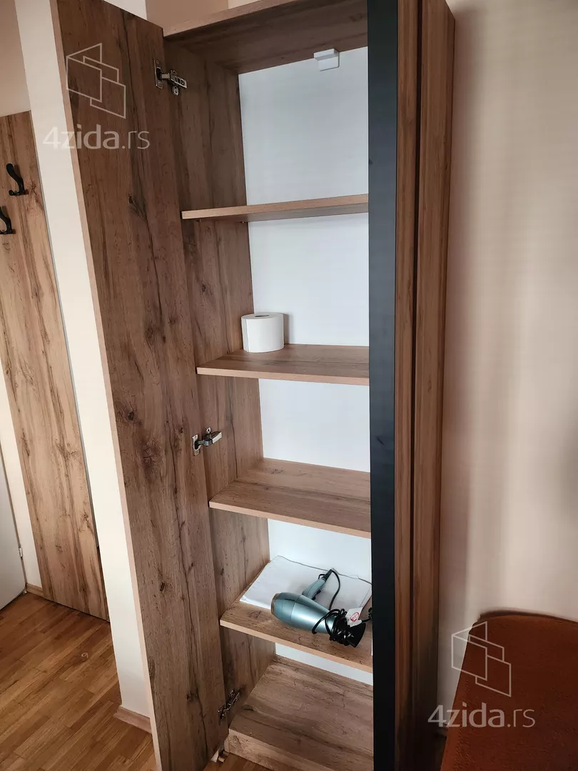 Garsonjera | 4zida