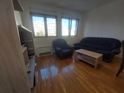 Cara Dušana 134 | 4zida.rs