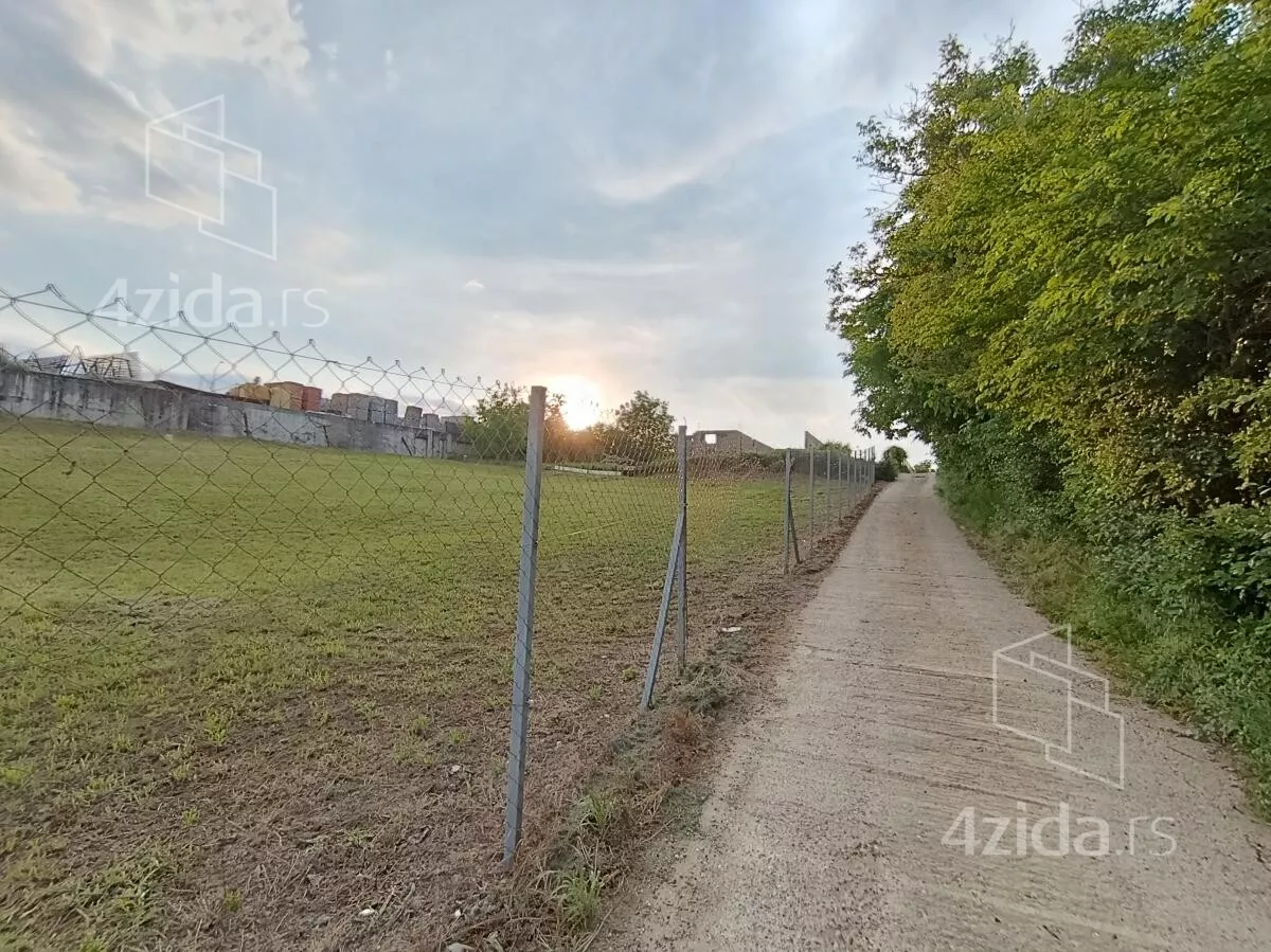 Plac | 4zida