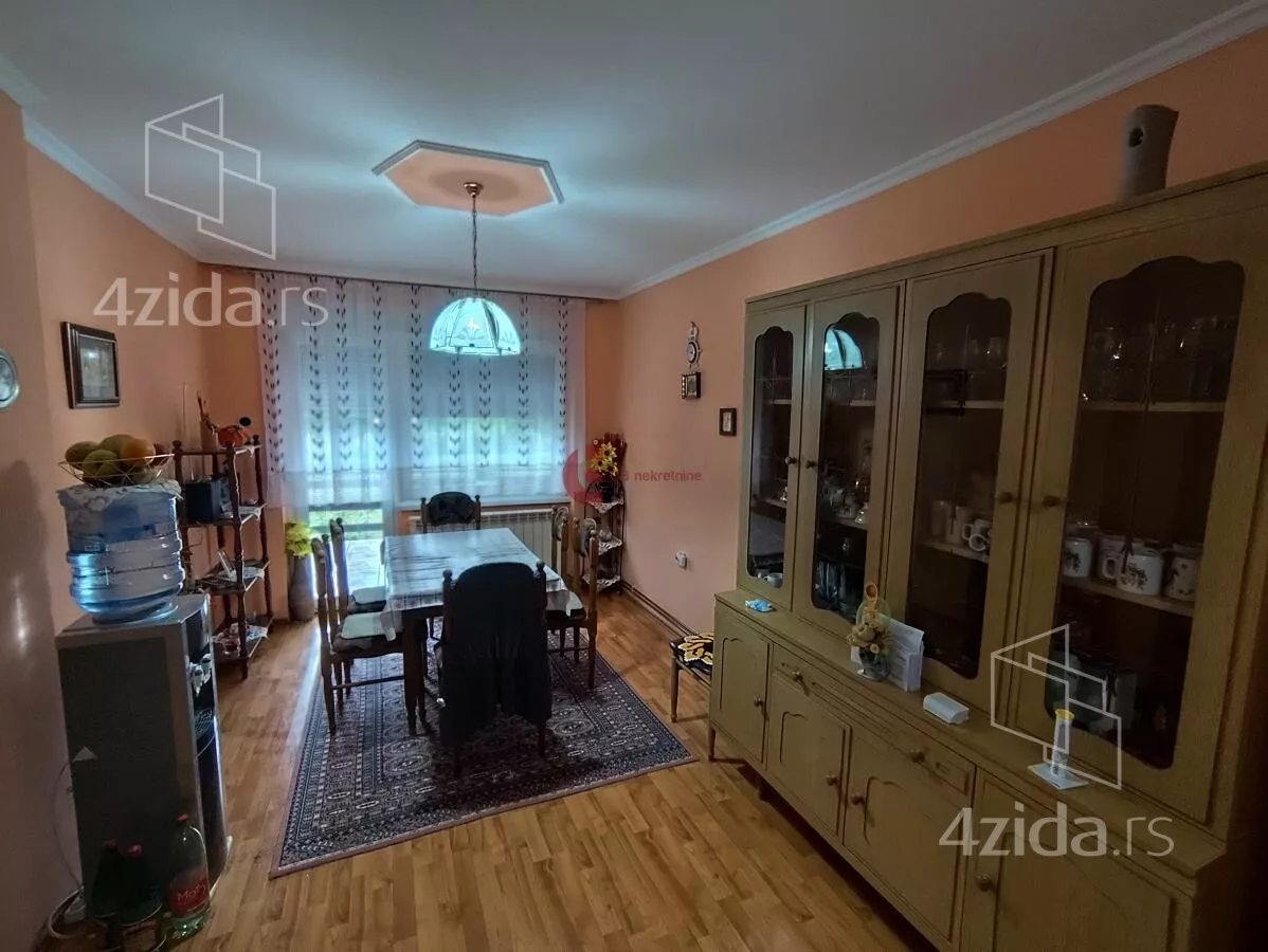Kuća | 4zida