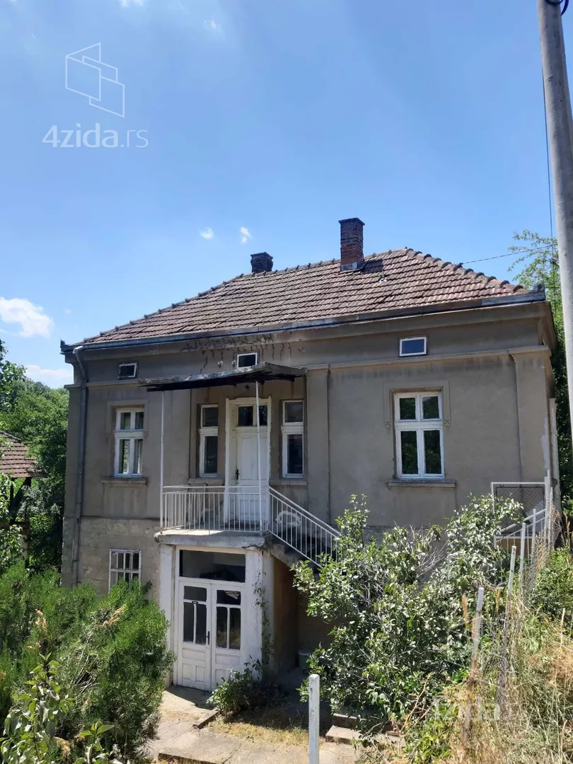 2-etažna kuća | 4zida