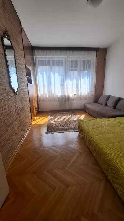 Đeram | 4zida.rs