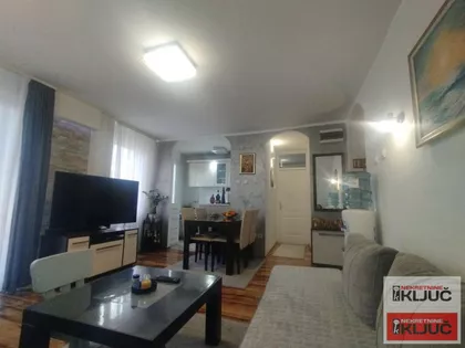 Novo Naselje | 4zida.rs