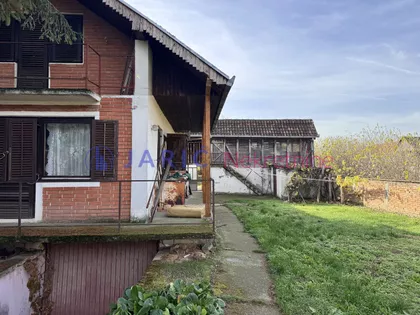 Stari Banovci | 4zida.rs