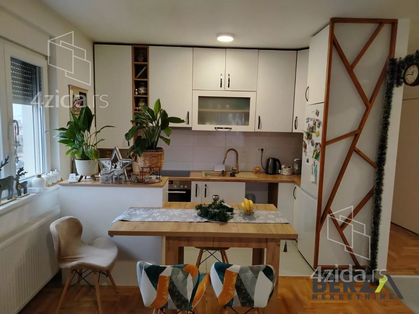 Troiposoban stan | 4zida