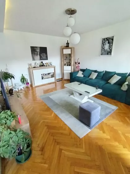 Radovana Simića Cige 68 | 4zida.rs