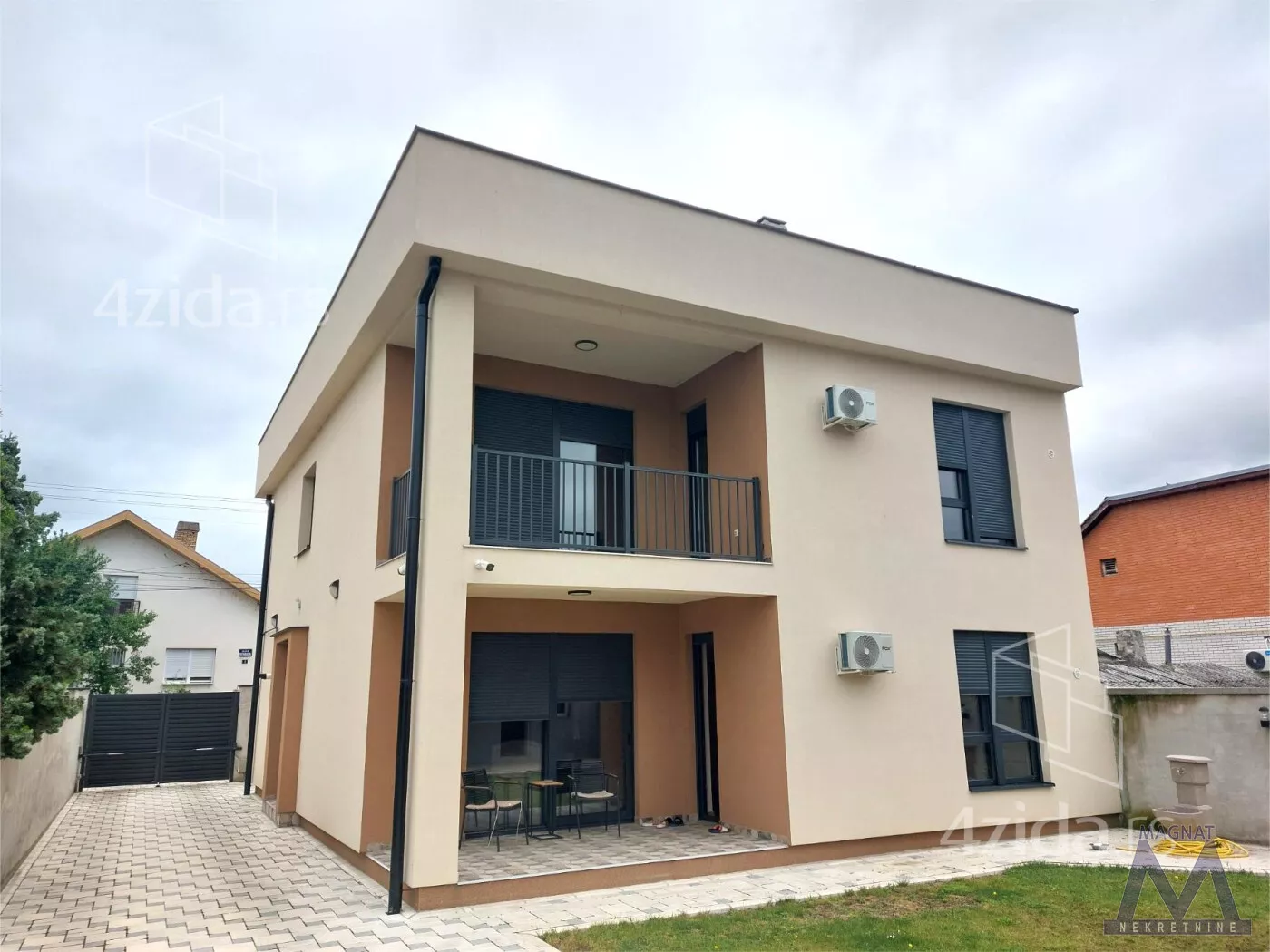 Kuća | 4zida