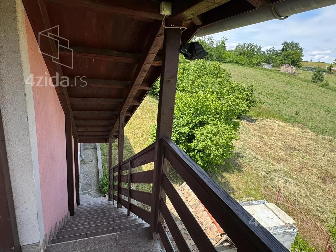 3-etažna kuća | 4zida
