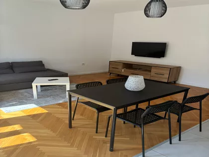 Maksima Gorkog 36 | 4zida.rs