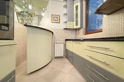 Internacionalnih Brigada | 4zida.rs