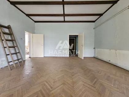 Anđela Toričelija | 4zida.rs