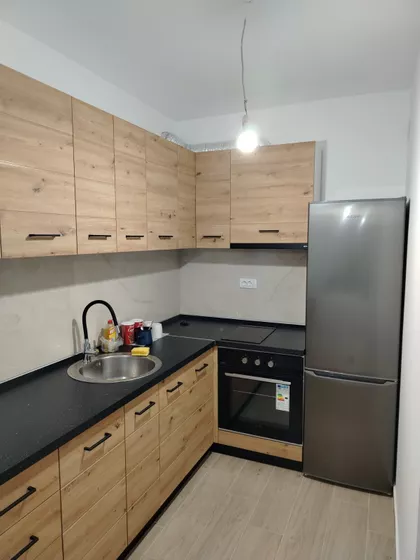 Cara Lazara 67 | 4zida.rs