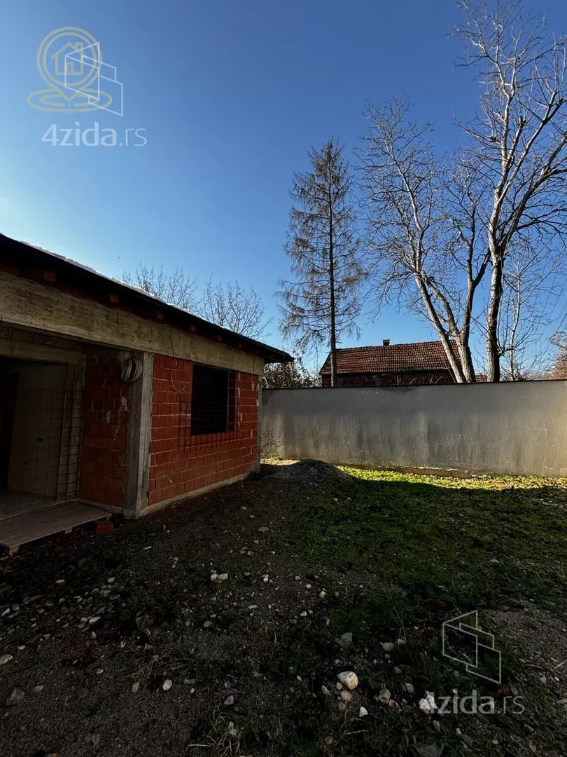 Kuća | 4zida