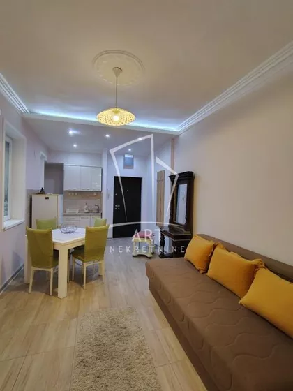 Hadži Ruvimova | 4zida.rs