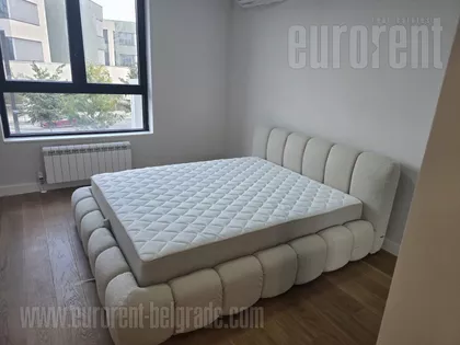 BEOGRAD NA VODI | 4zida.rs