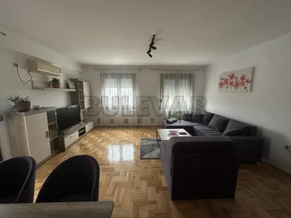 Učitelja Milina | 4zida.rs