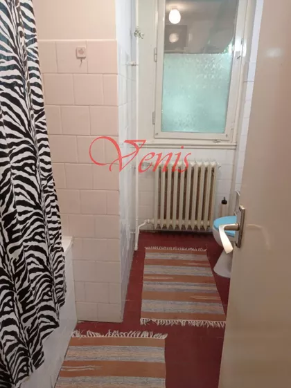 Bulevar Cara Lazara | 4zida.rs