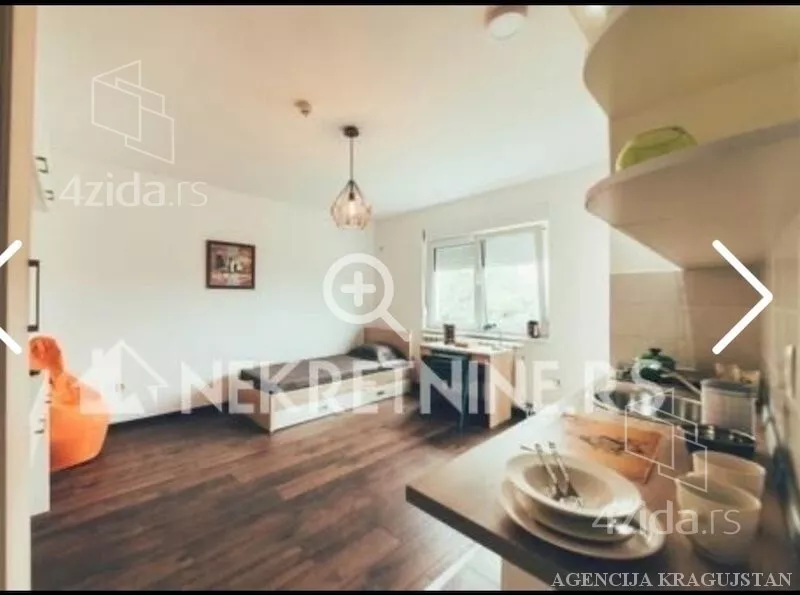 Garsonjera | 4zida
