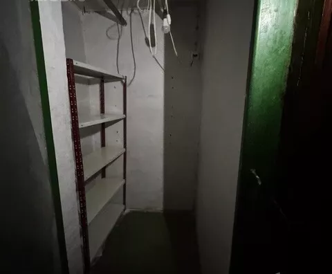 Lokal | 4zida
