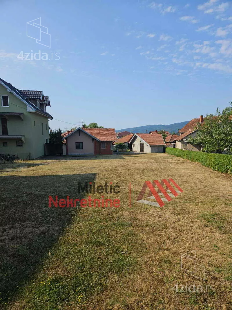 Građevinsko zemljište | 4zida