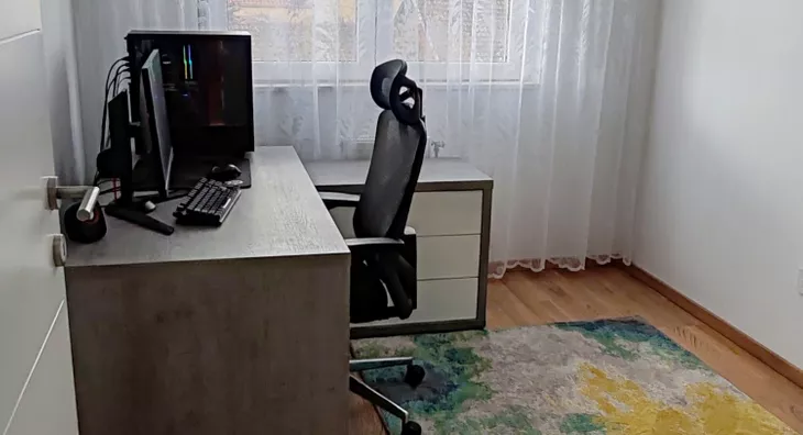 Petosoban stan | 4zida