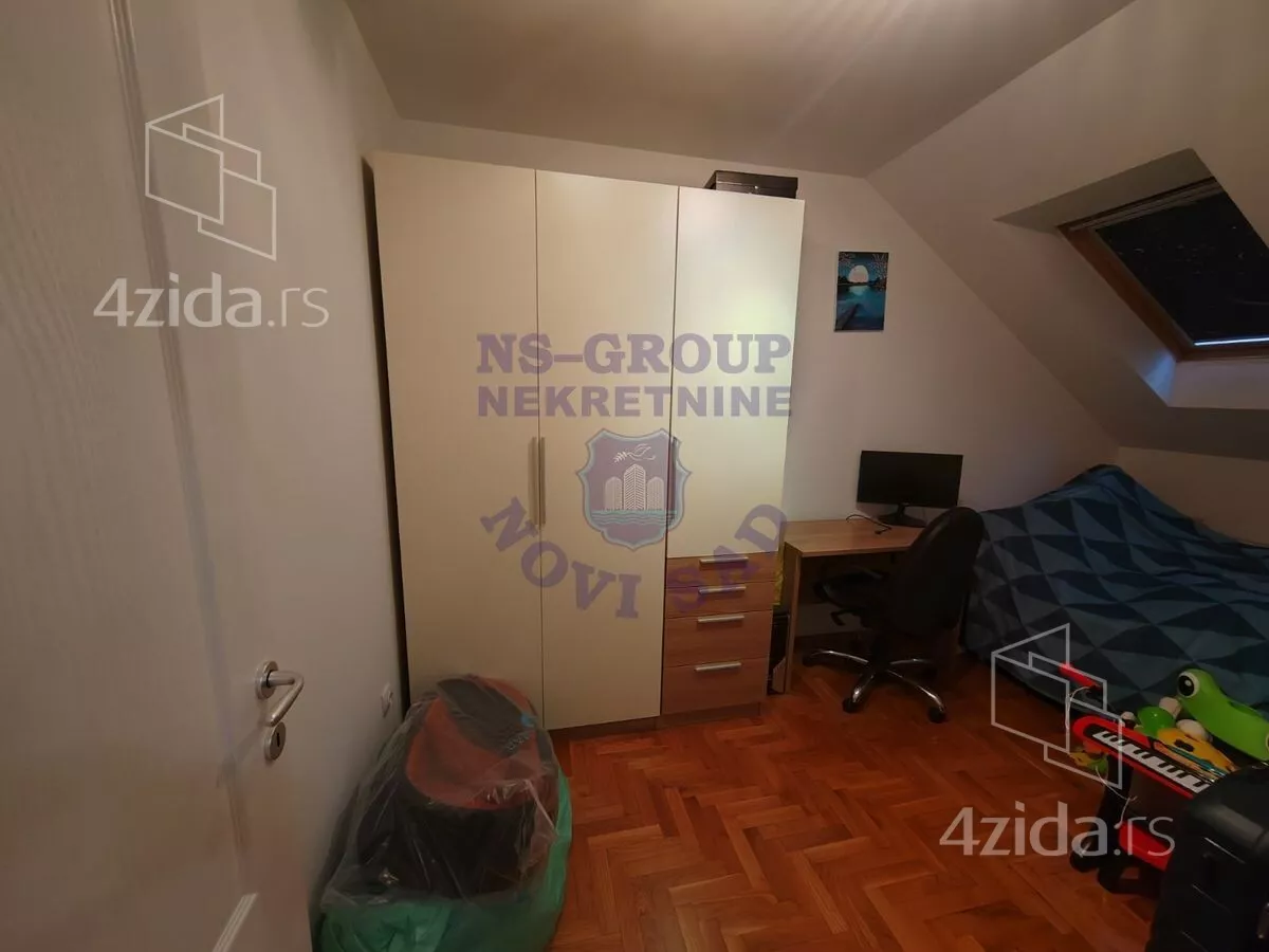 Troiposoban stan | 4zida