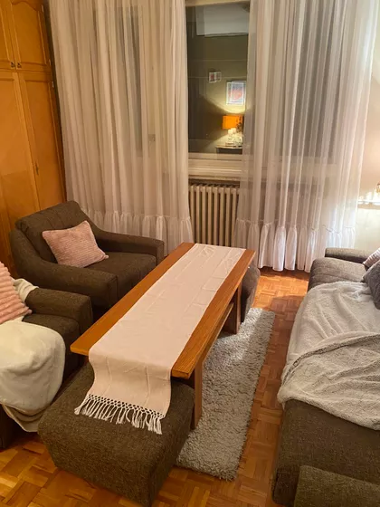 Stjepana Filipovića 29 | 4zida.rs