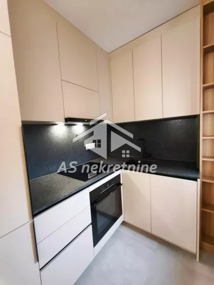 Južni Bulevar | 4zida.rs