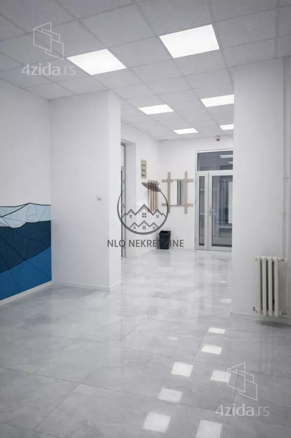 Poslovni prostor | 4zida